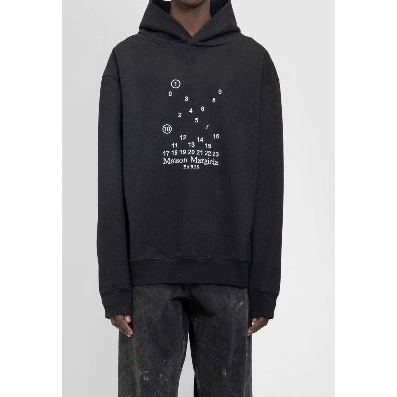 Maison Margiela Embroidered Numbers Logo Hoodie Size 48/Medium Black Italy Made